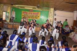 uttarparamodelschool.com Photos